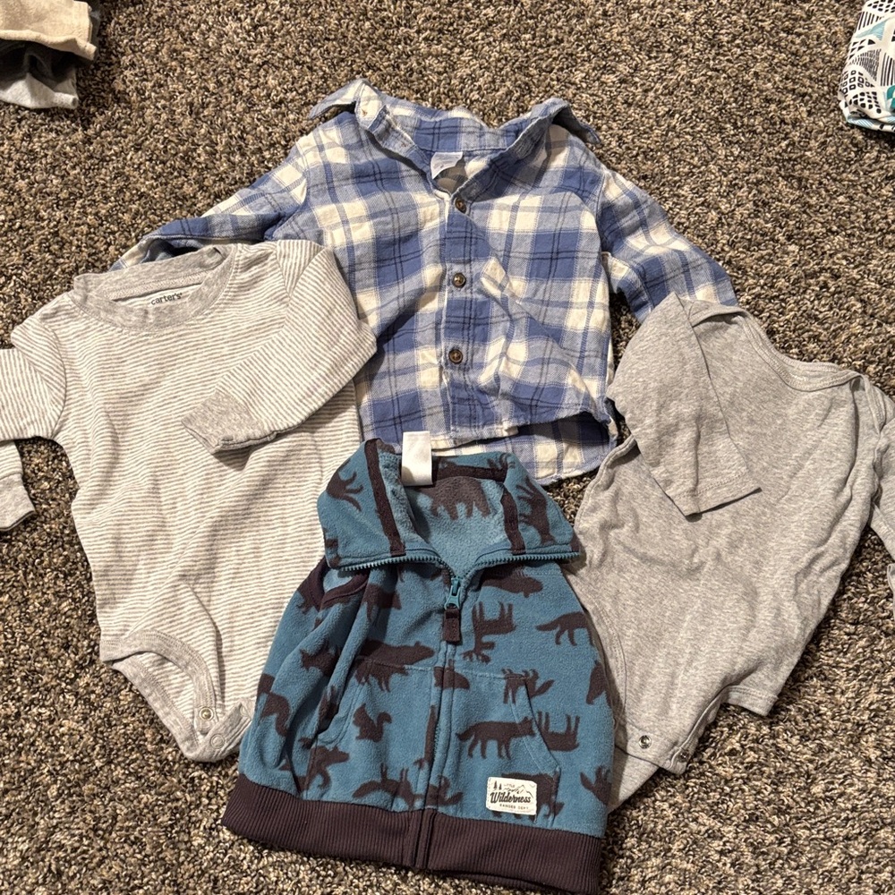 carters 9 Months Bundle (Includes one 6–9m piece)